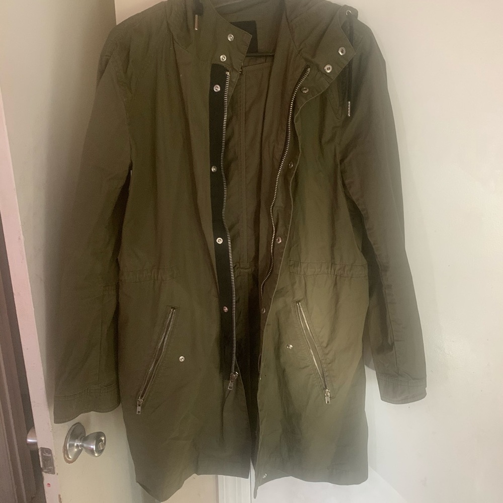 Jackets - Picture 12 of 12